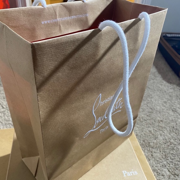 Authentic Christian Louboutin Shopping bag - Picture 2 of 5